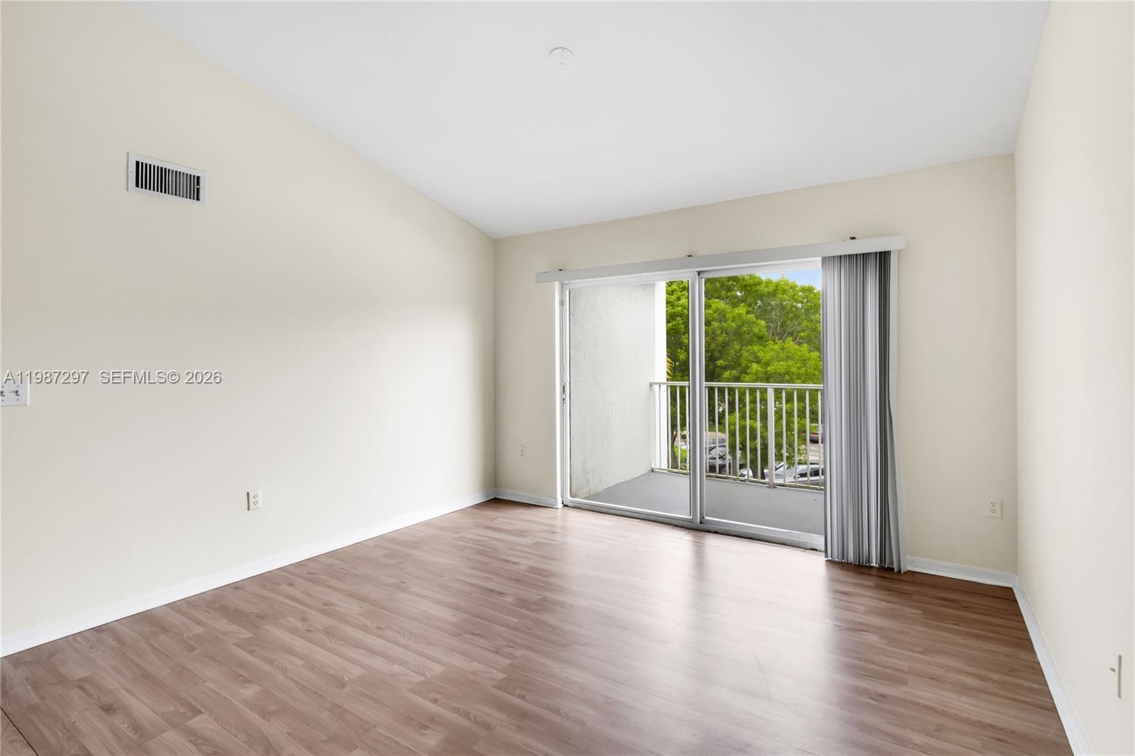 11185 SW 6th St # 301