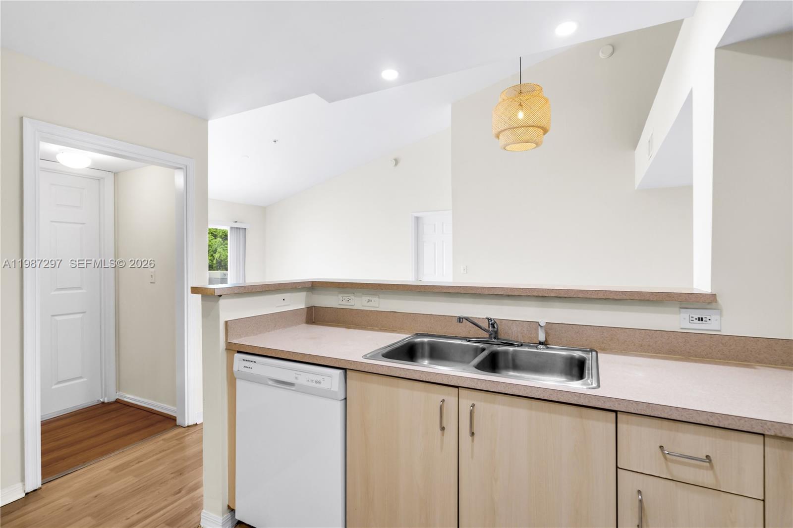 11185 SW 6th St # 301