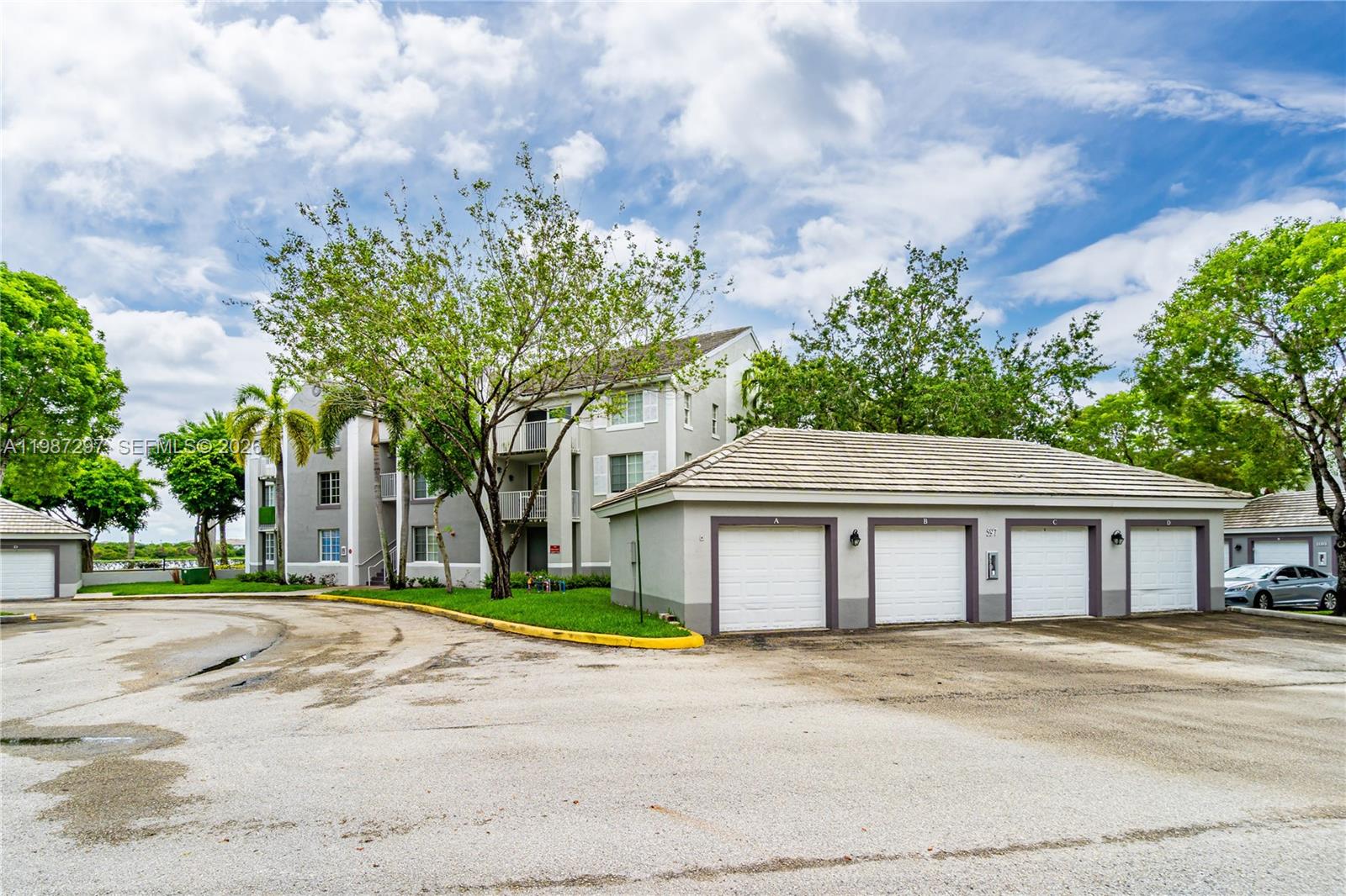 11185 SW 6th St # 301