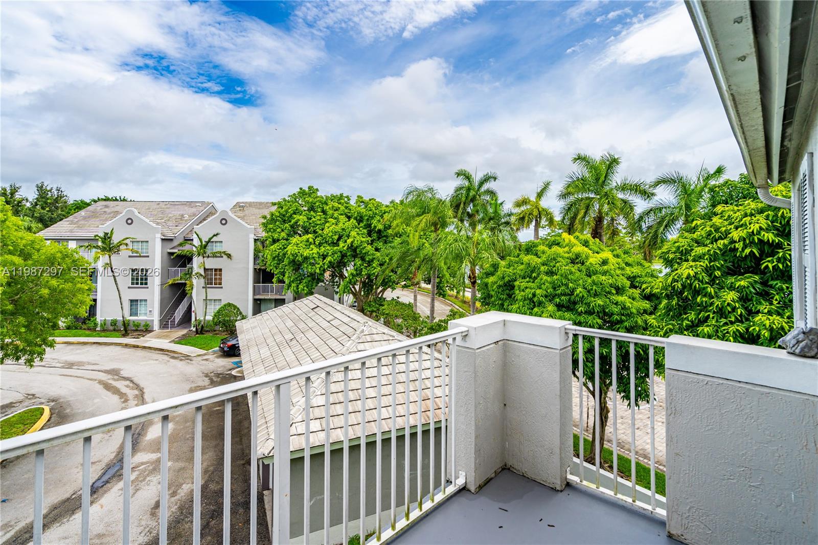 11185 SW 6th St # 301