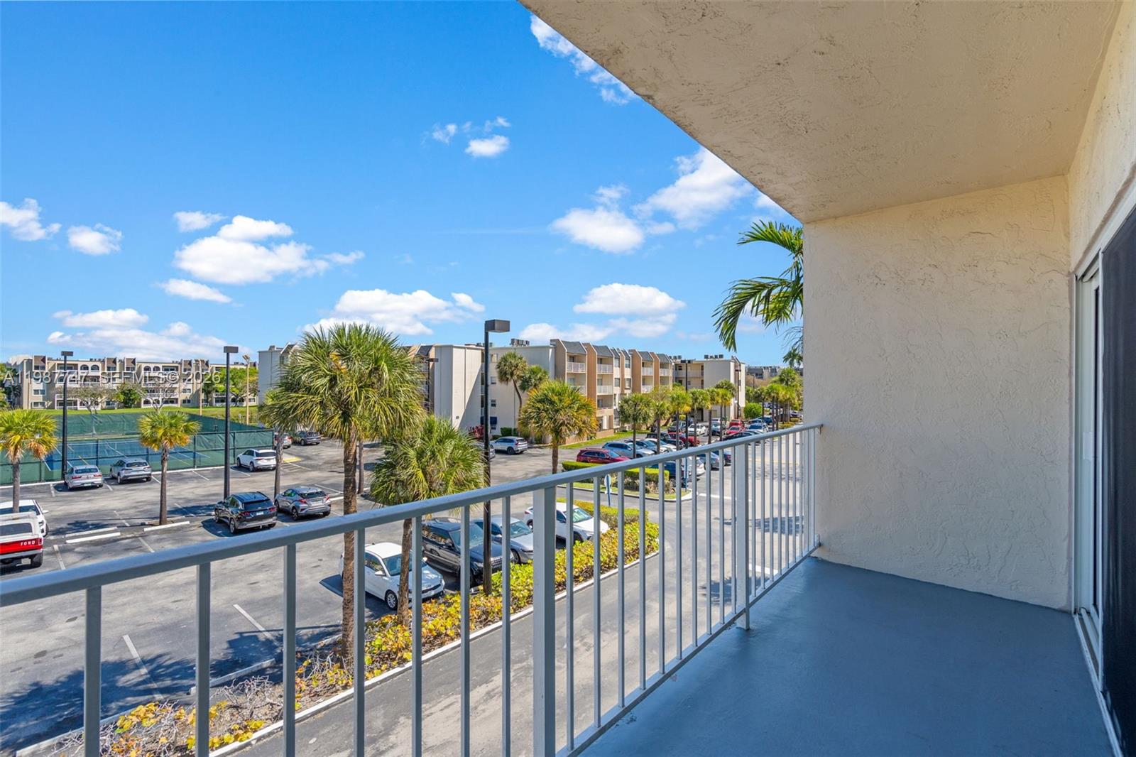 7765 SW 86th St # 303 Unit: F2-303