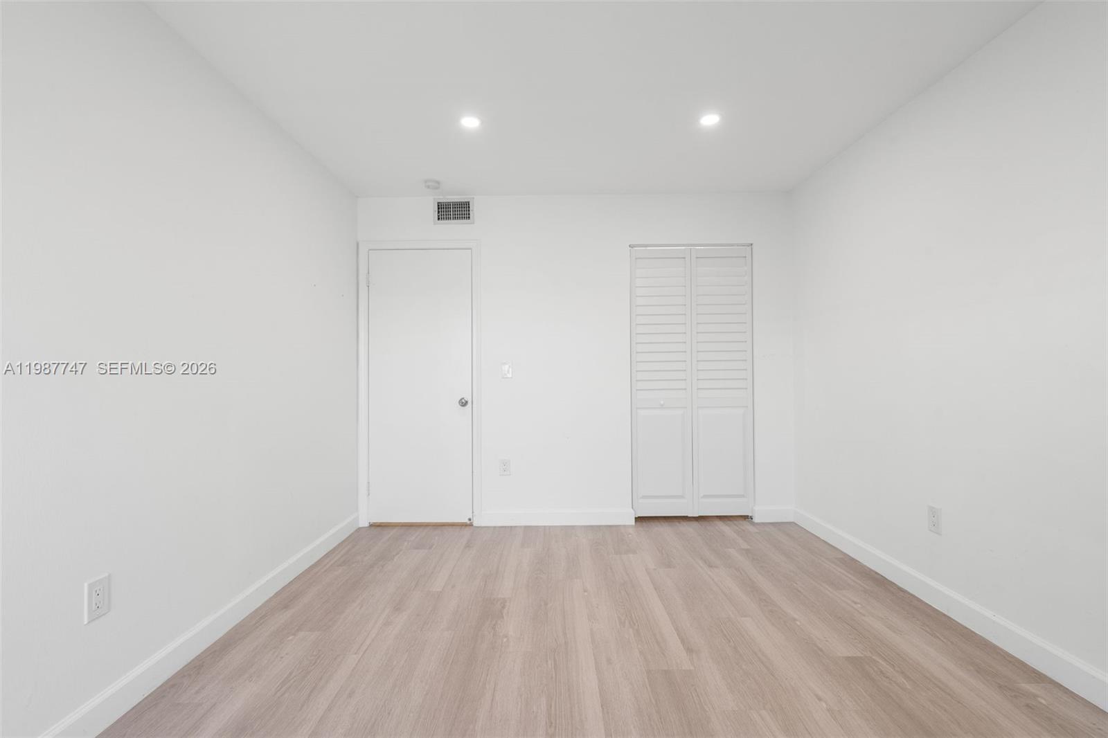 7765 SW 86th St # 303 Unit: F2-303