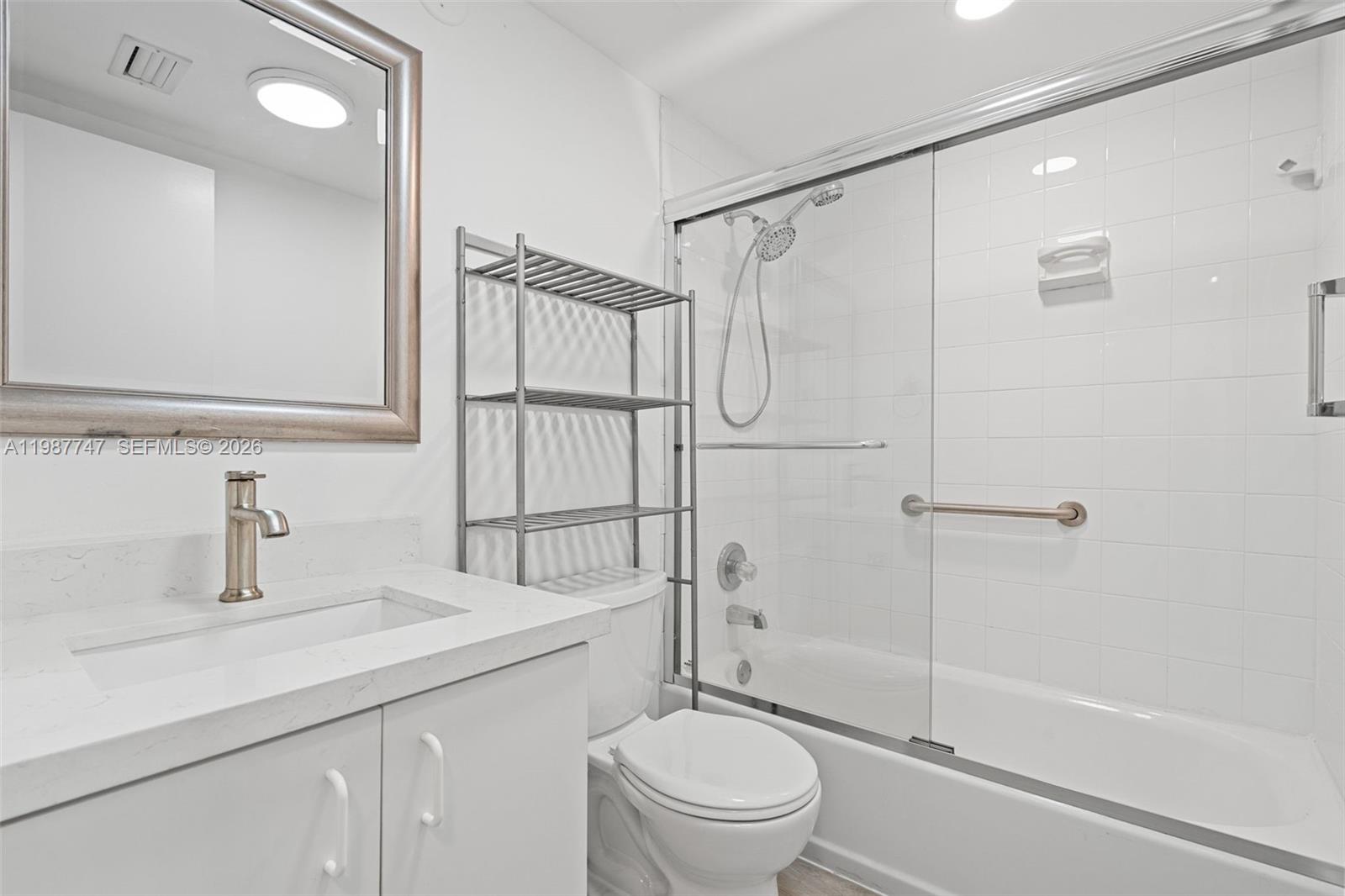 7765 SW 86th St # 303 Unit: F2-303