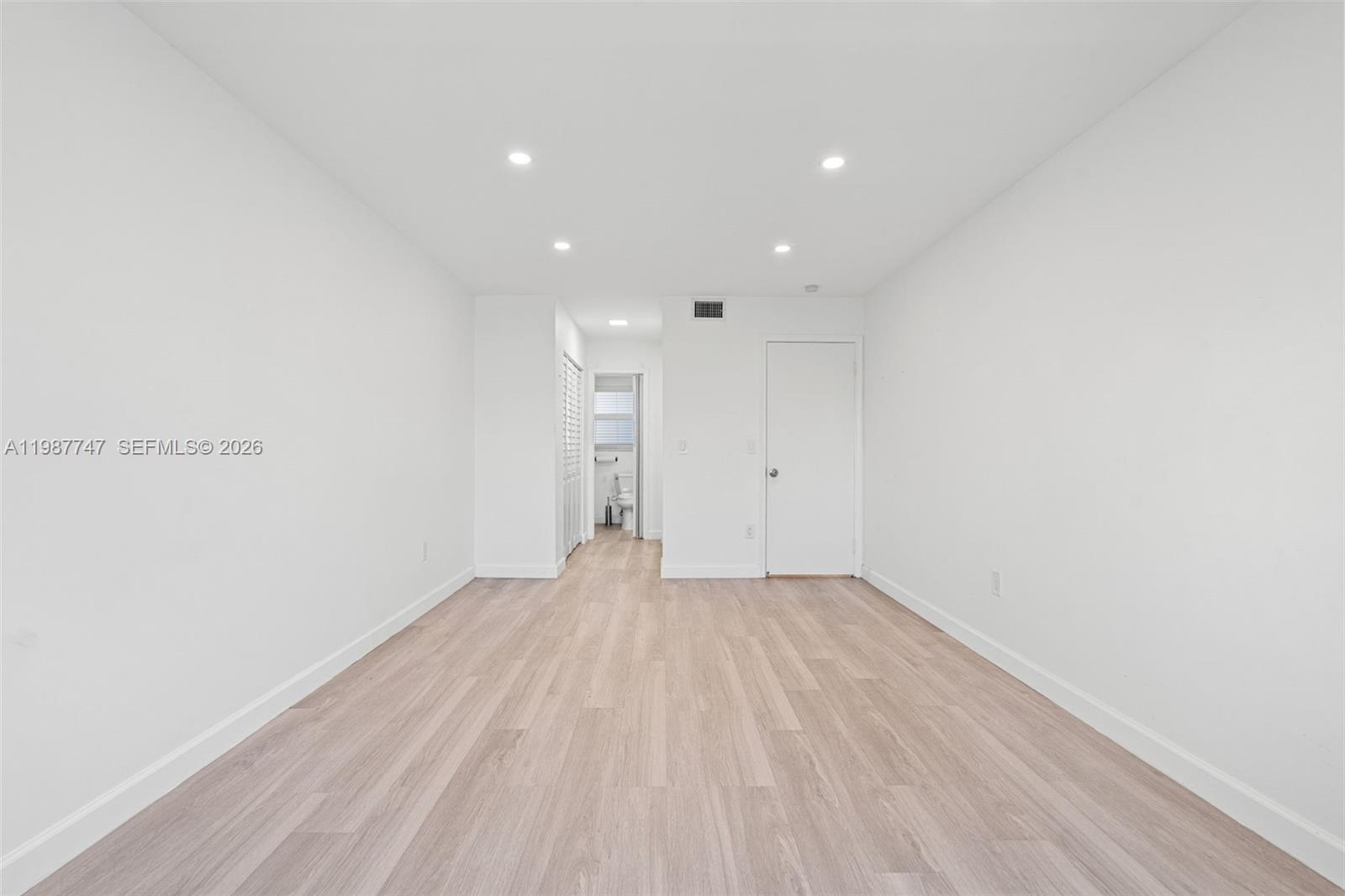 7765 SW 86th St # 303 Unit: F2-303