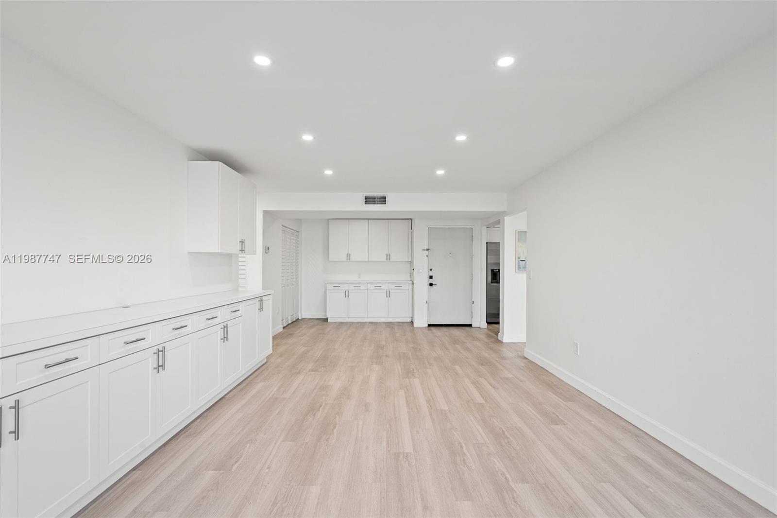7765 SW 86th St # 303 Unit: F2-303