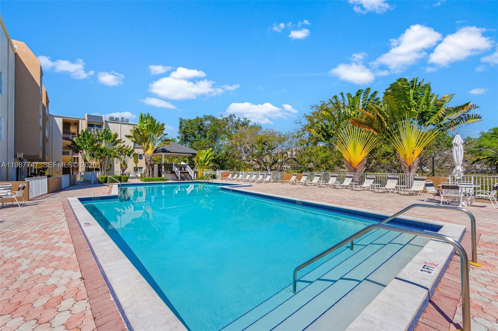 7765 SW 86th St # 303 Unit: F2-303