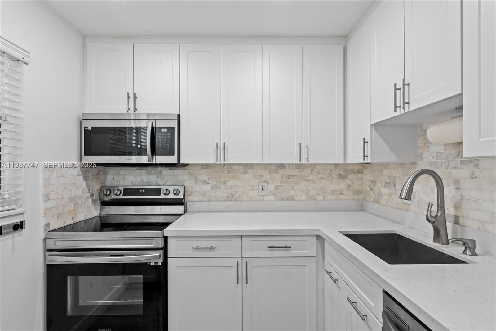 7765 SW 86th St # 303 Unit: F2-303