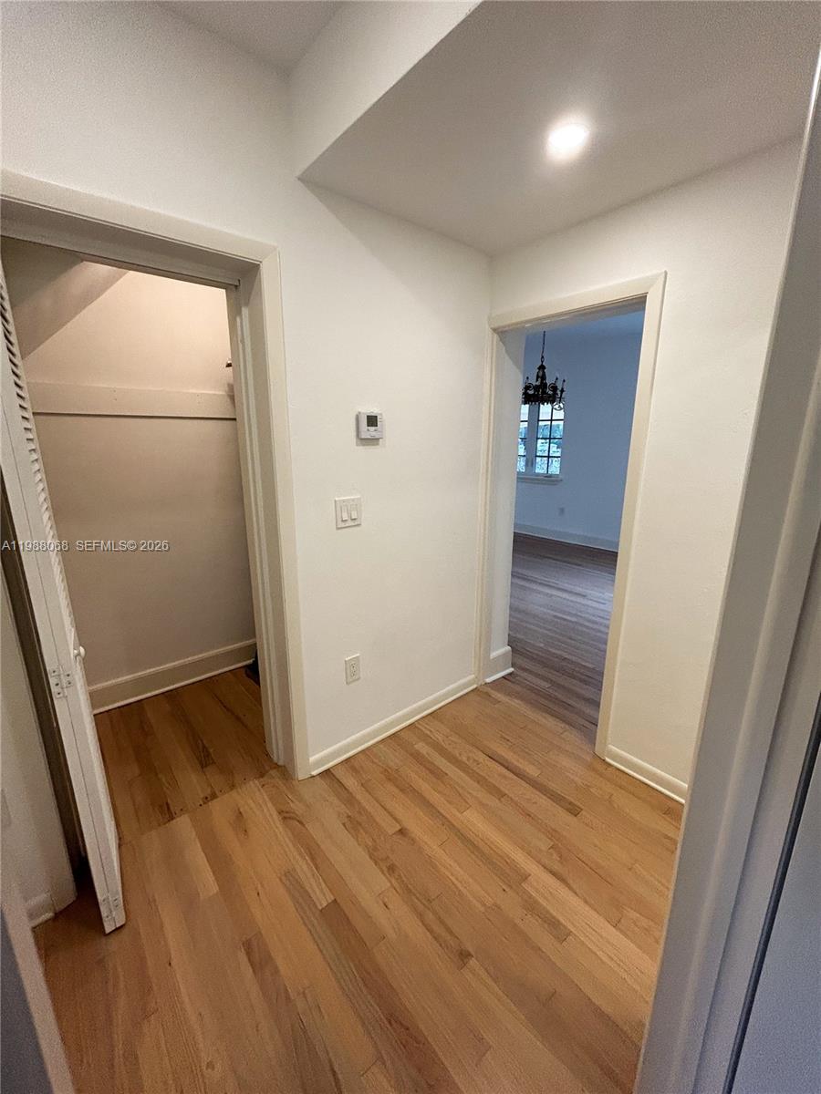 2504 Alhambra Cir # 2504