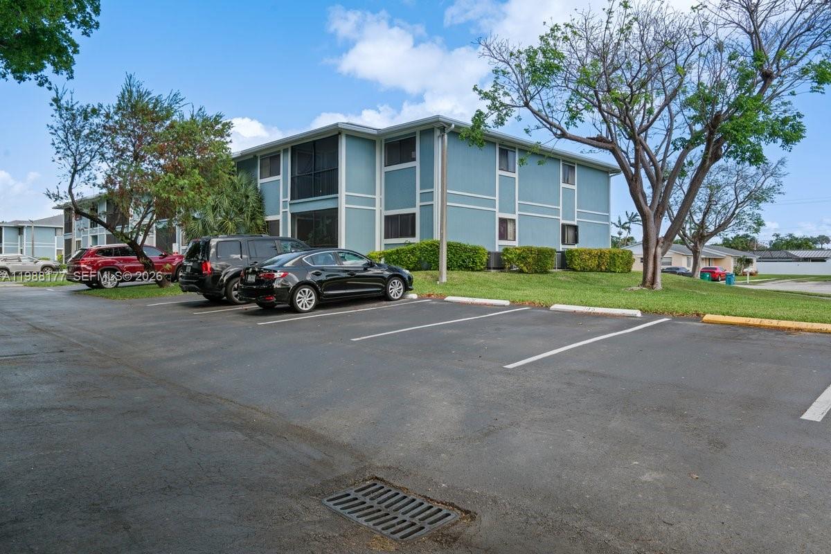 19800 SW 103rd Ct # 106