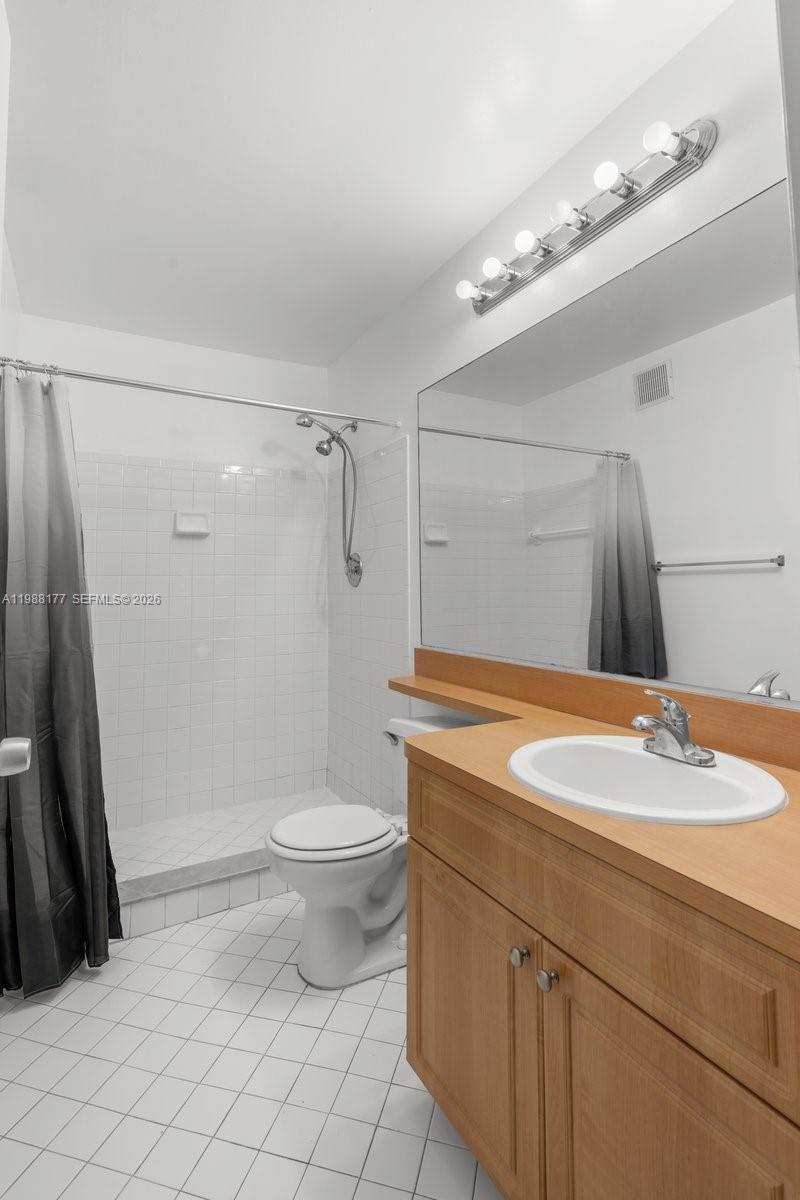 19800 SW 103rd Ct # 106