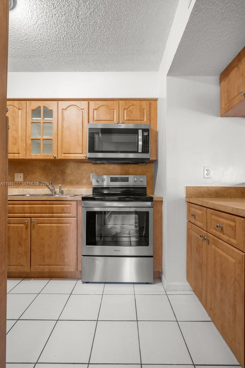 19800 SW 103rd Ct # 106