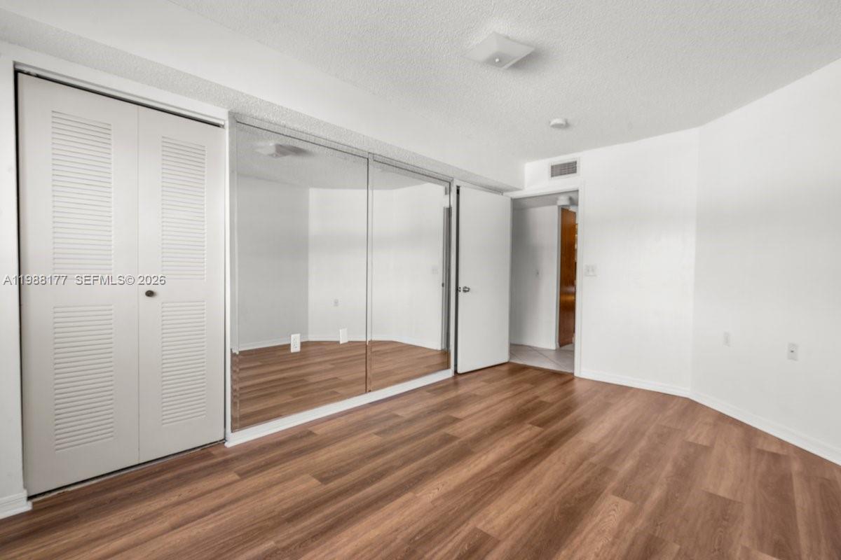 19800 SW 103rd Ct # 106