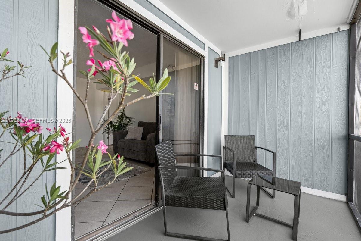 19800 SW 103rd Ct # 106