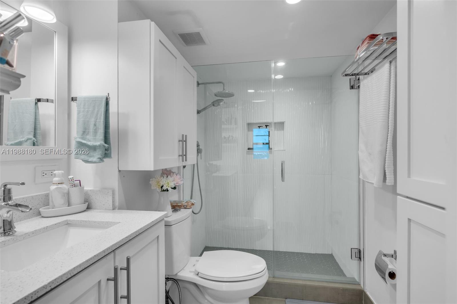 150 SE 25th Rd # 8H
