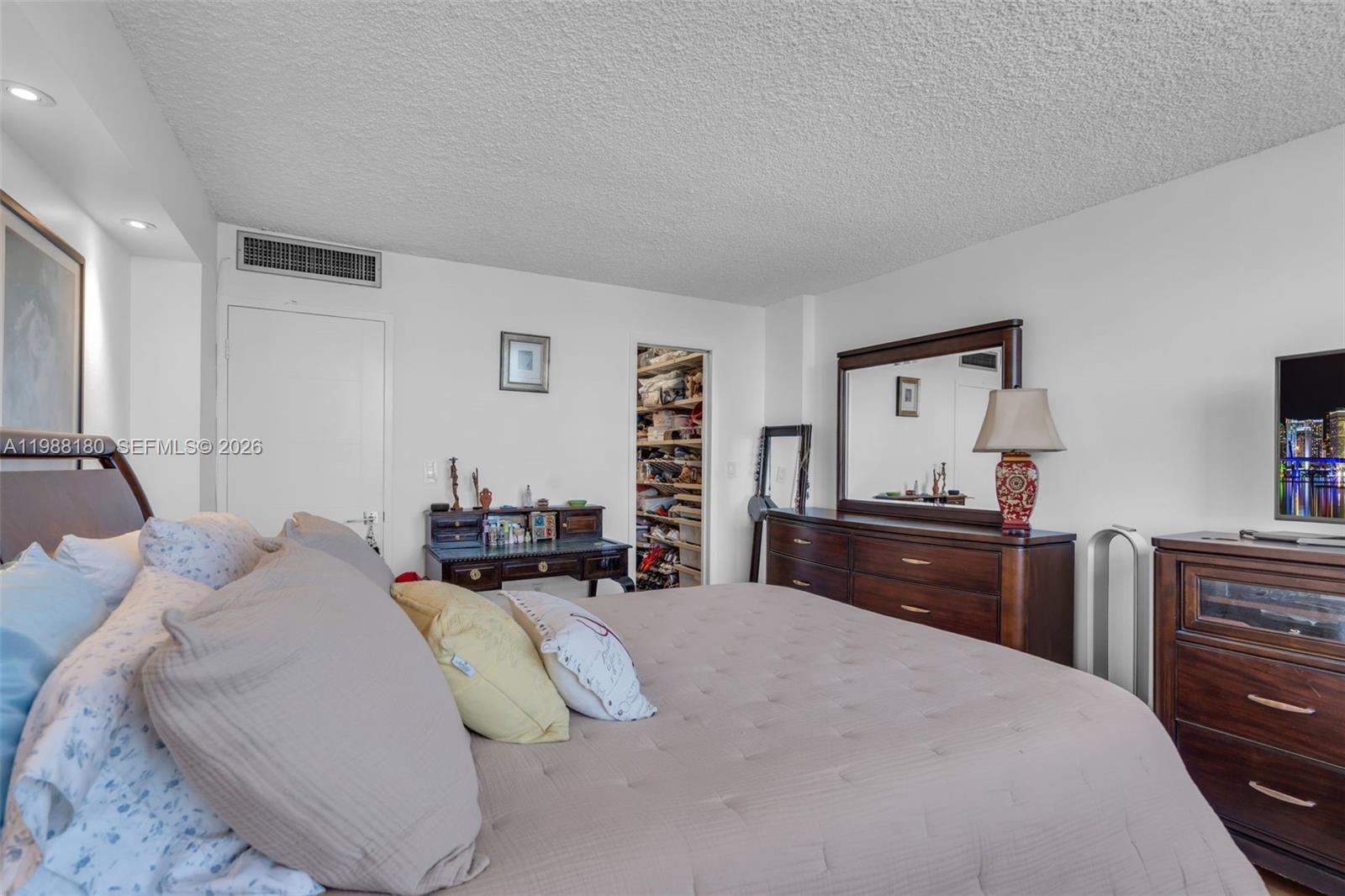 150 SE 25th Rd # 8H