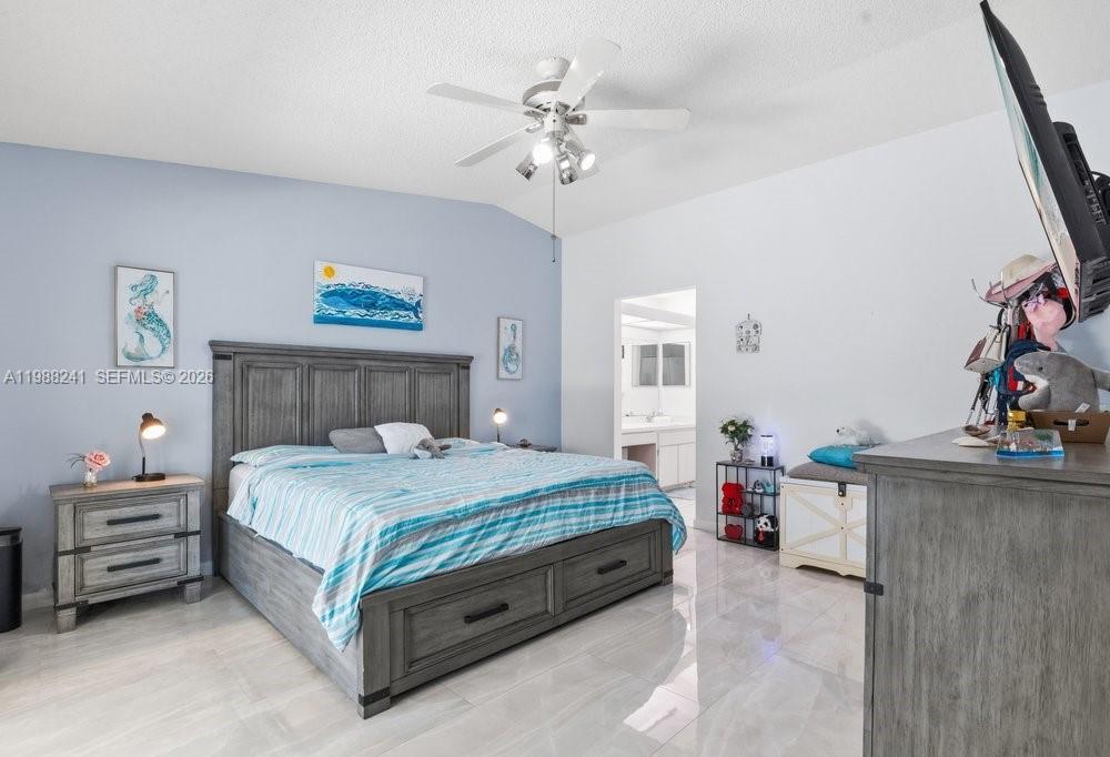 3270 Deer Lick CT