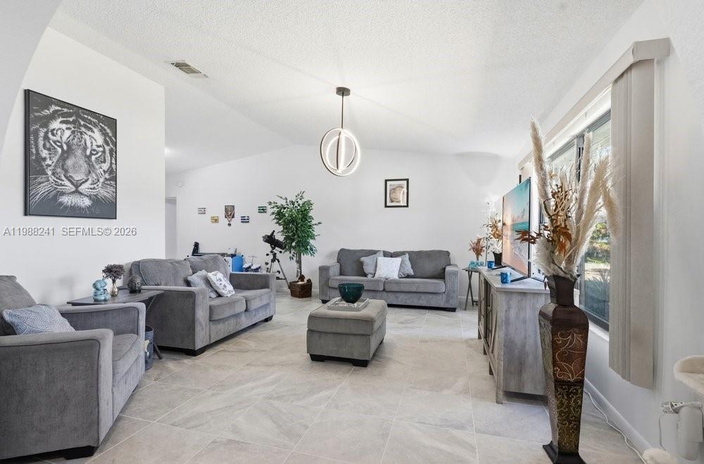 3270 Deer Lick CT