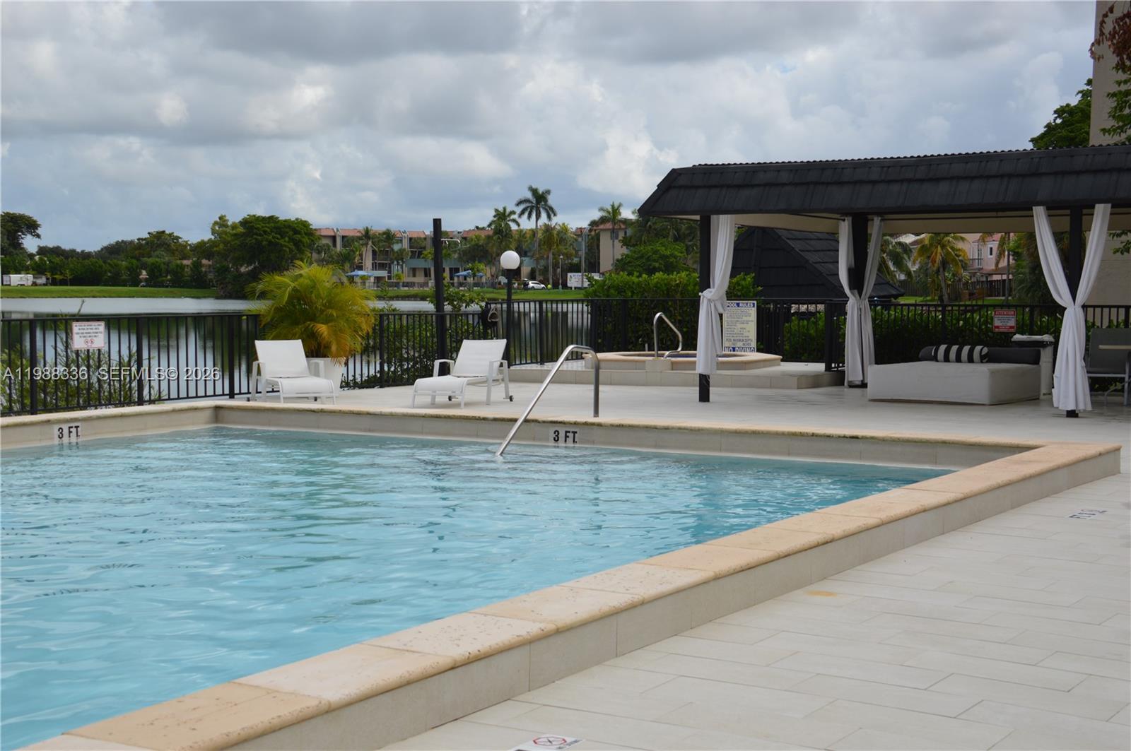 461 Ives Dairy Rd # 2 Unit: 404-2