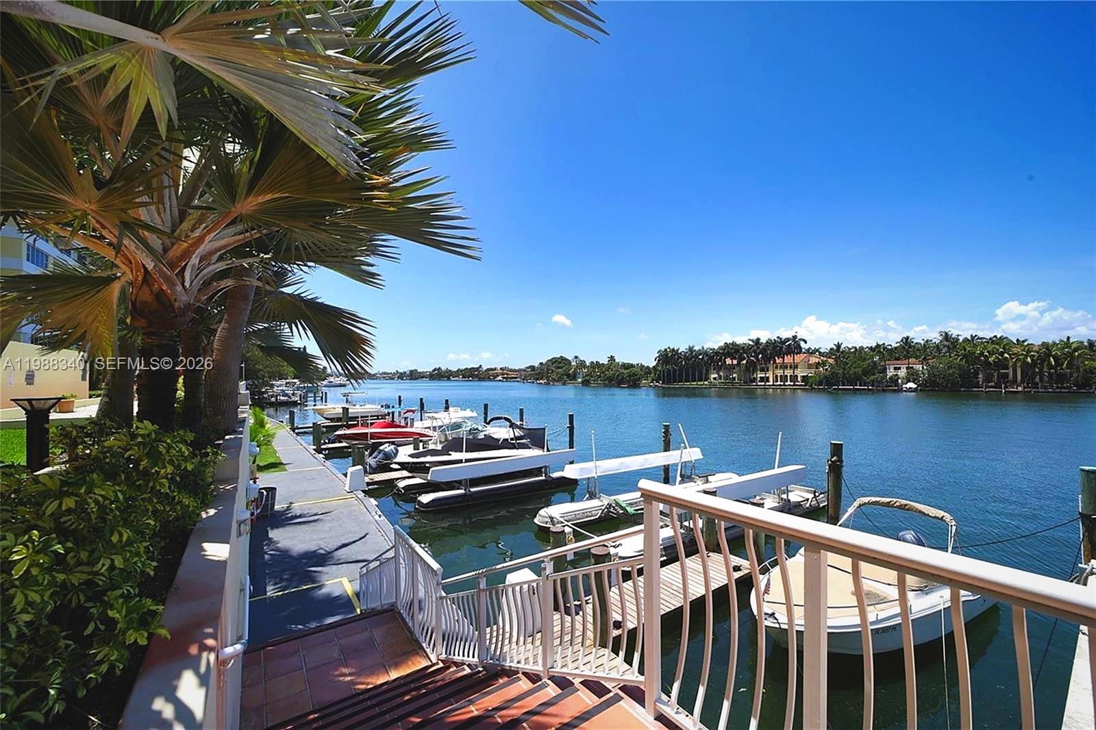 5600 Collins Ave # 17G