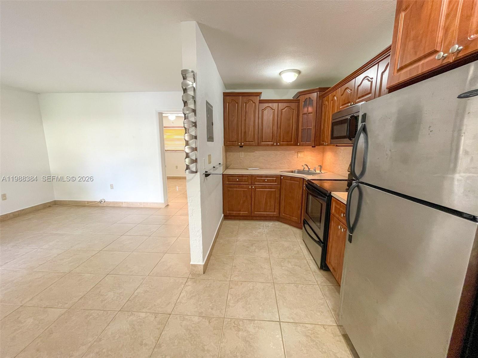 4450 SW 67th Ave # I