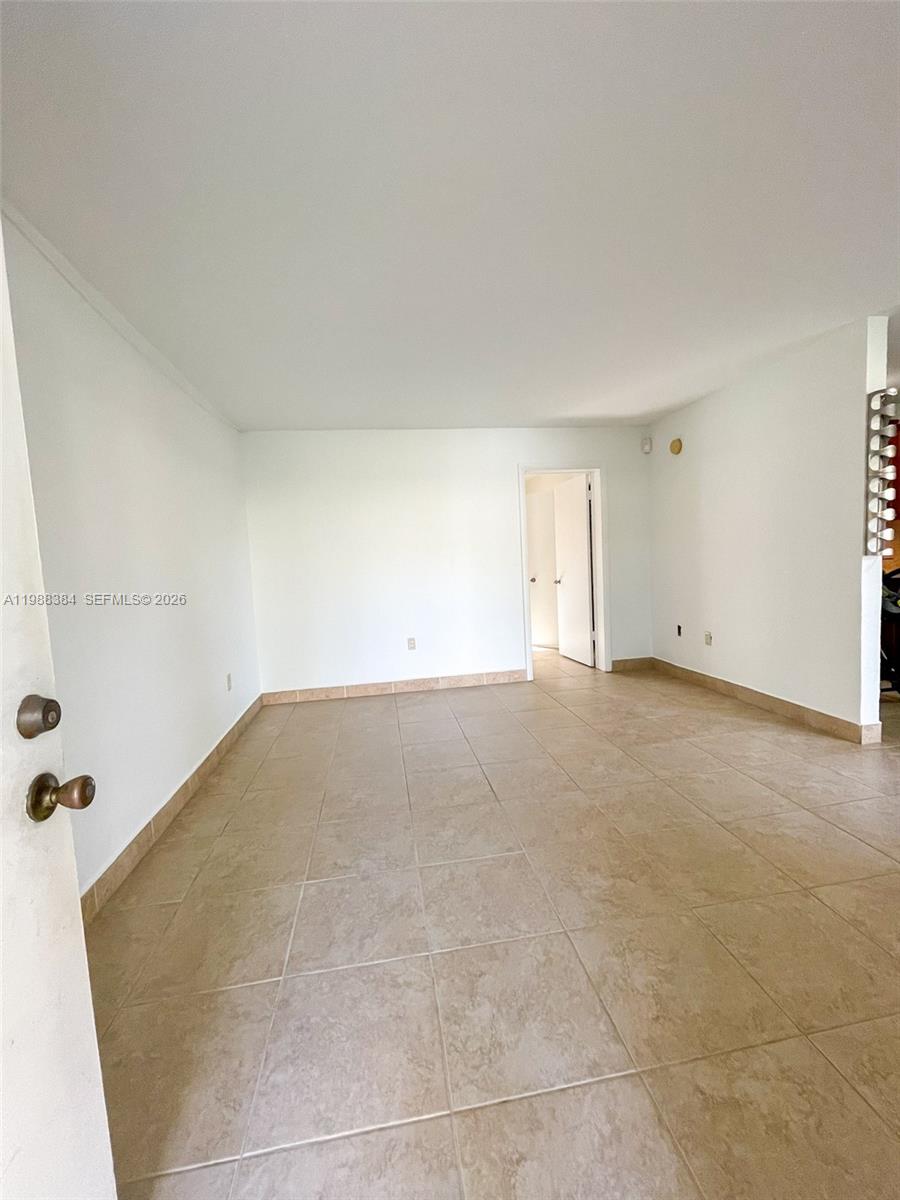 4450 SW 67th Ave # I
