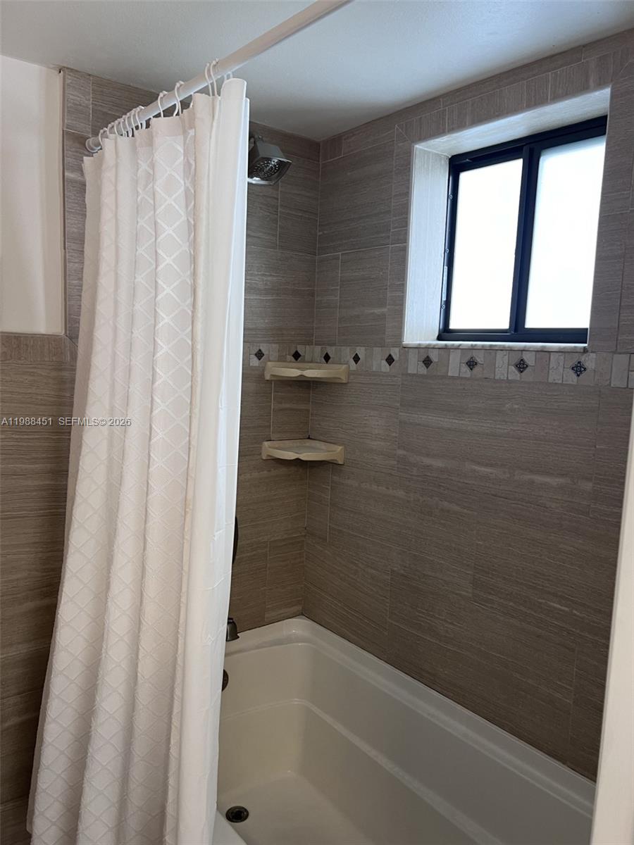 5480 W 21st Ct # 404