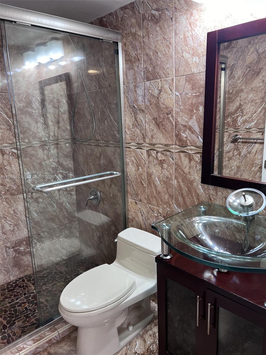 5480 W 21st Ct # 404