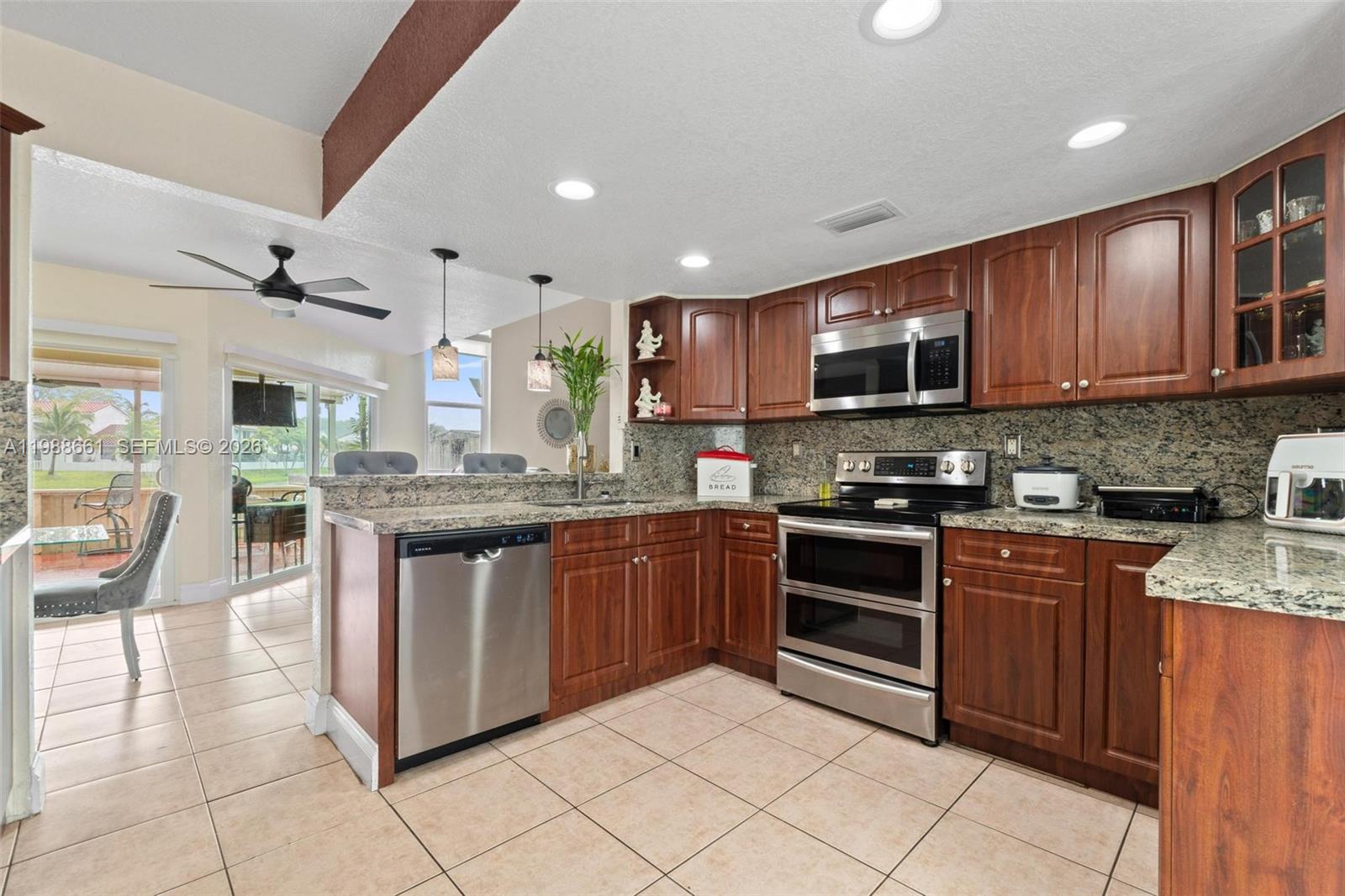 3309 San Remo Cir