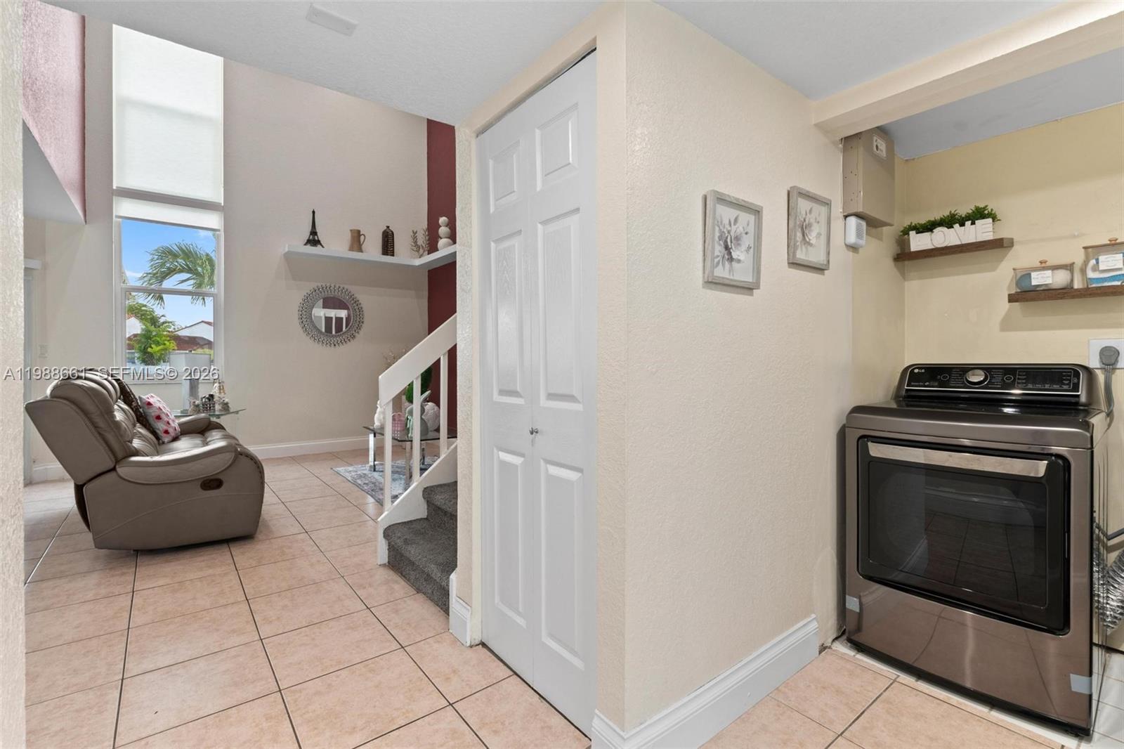 3309 San Remo Cir