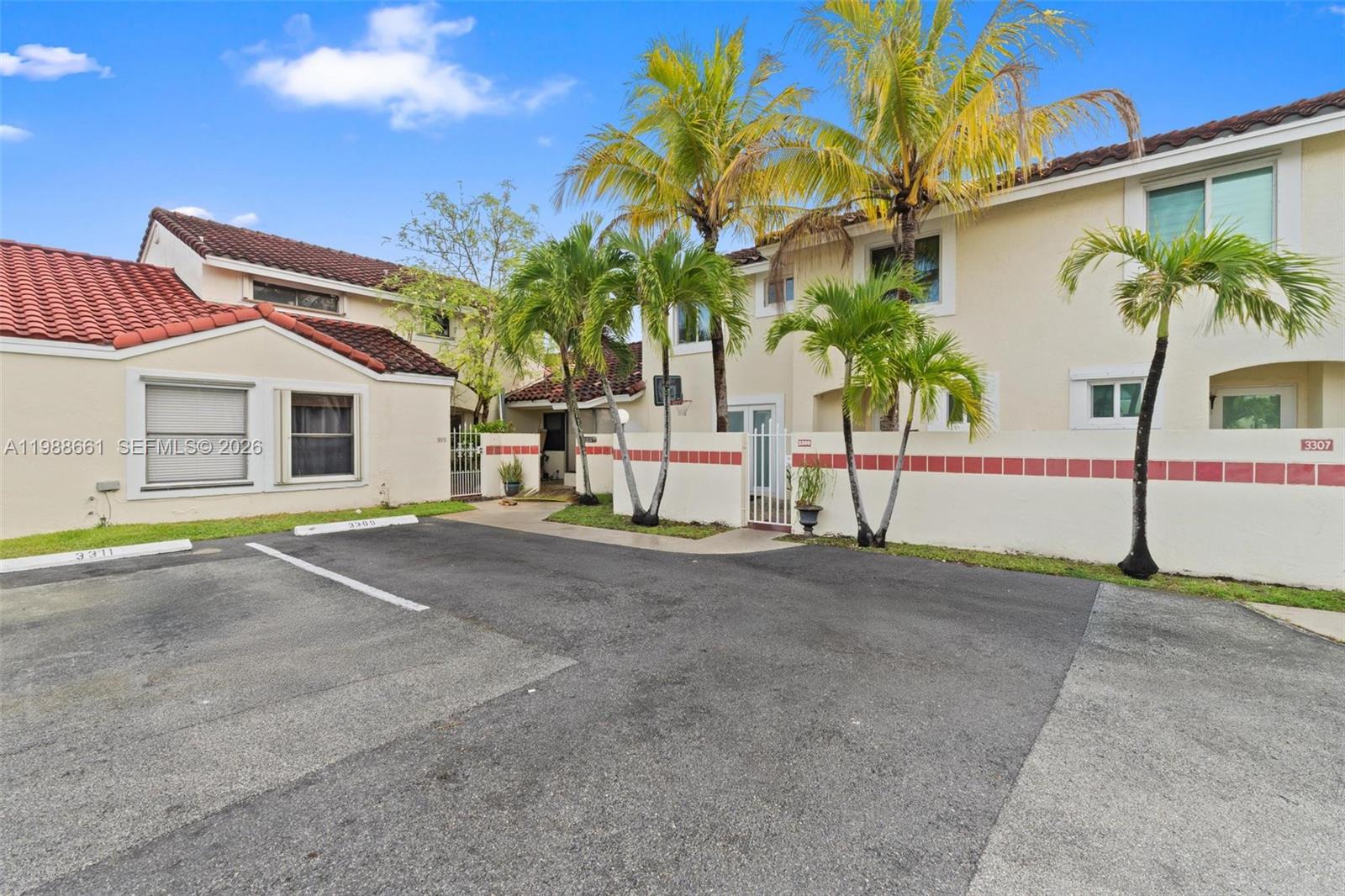 3309 San Remo Cir