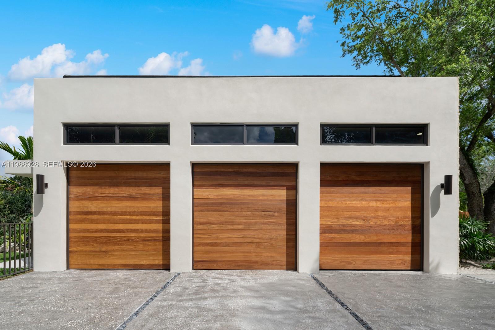 5545 SW 81st Ter
