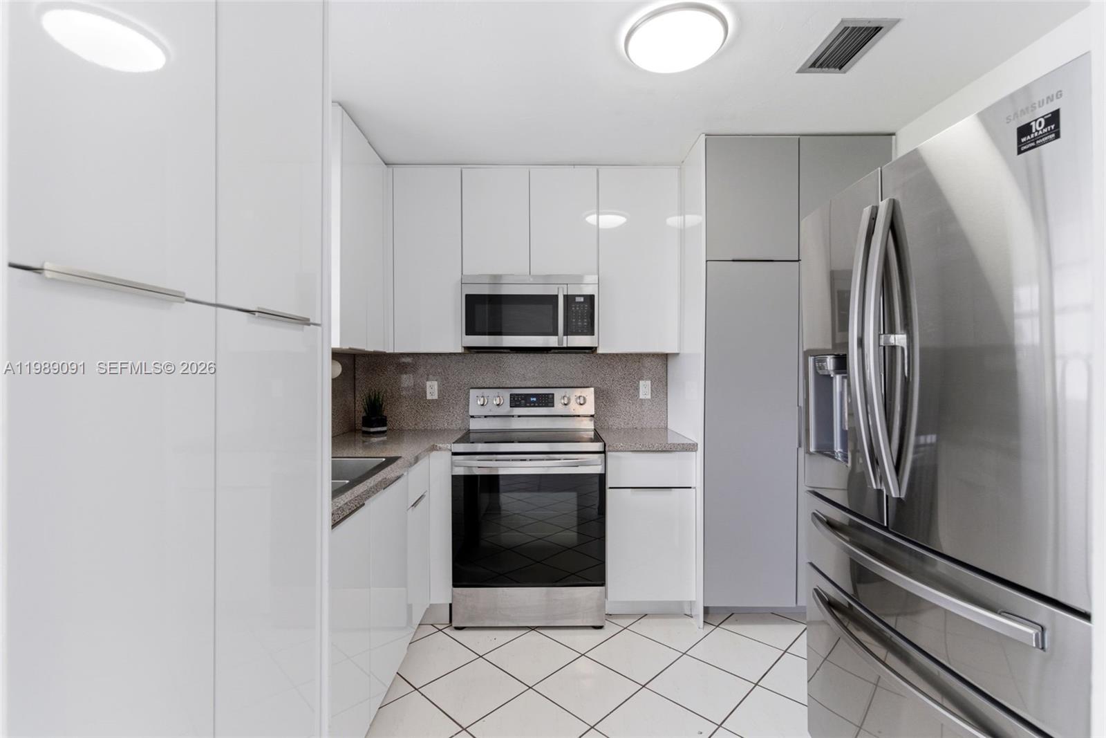 12621 SW 264th St # 1