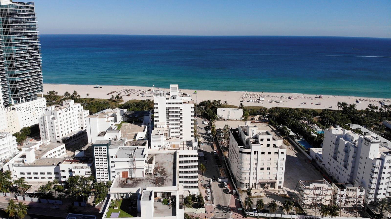 1800 Collins Ave # 9E