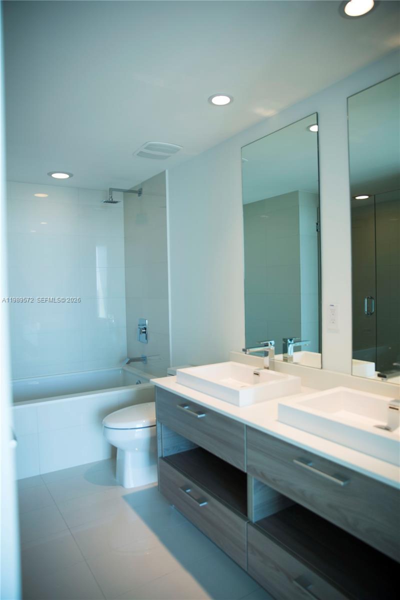 1300 S Miami Ave Unit: 4005