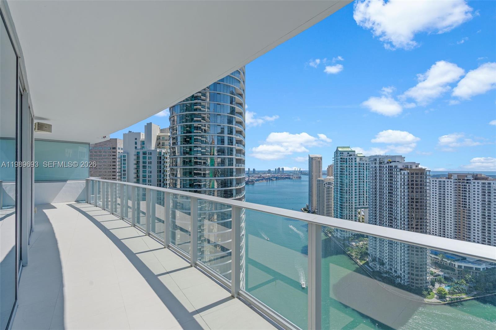 200 Biscayne Boulevard Way # 3707