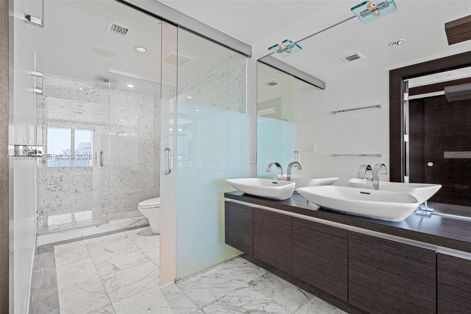 200 Biscayne Boulevard Way # 3707