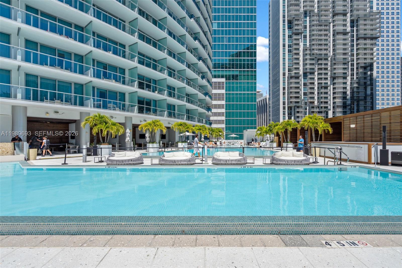 200 Biscayne Boulevard Way # 3707