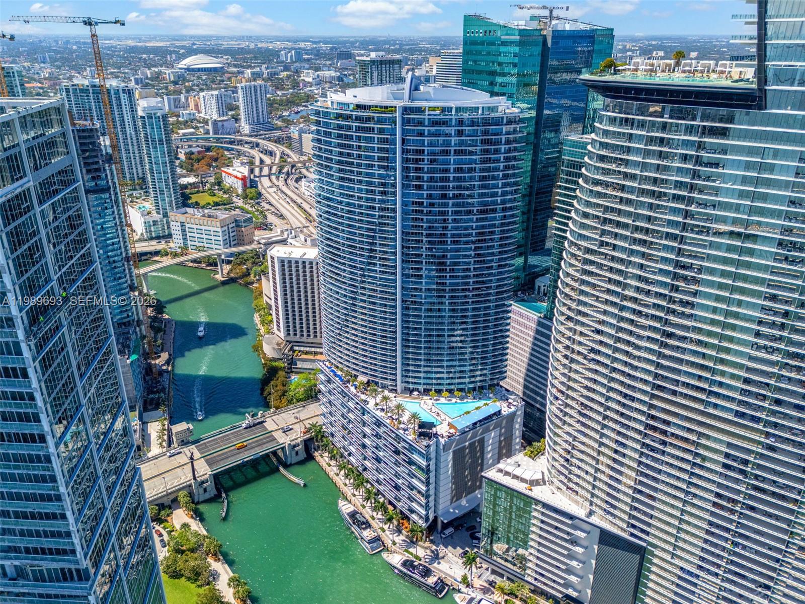 200 Biscayne Boulevard Way # 3707