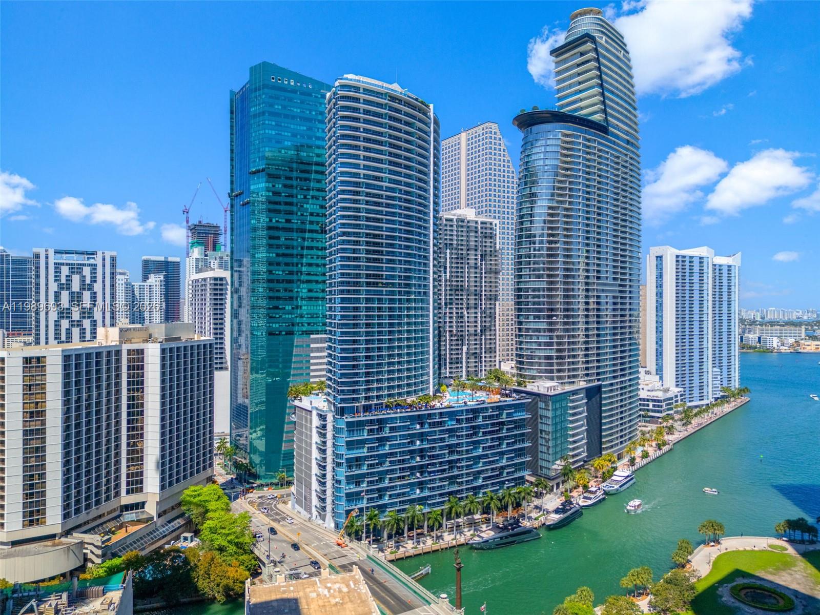 200 Biscayne Boulevard Way # 3707