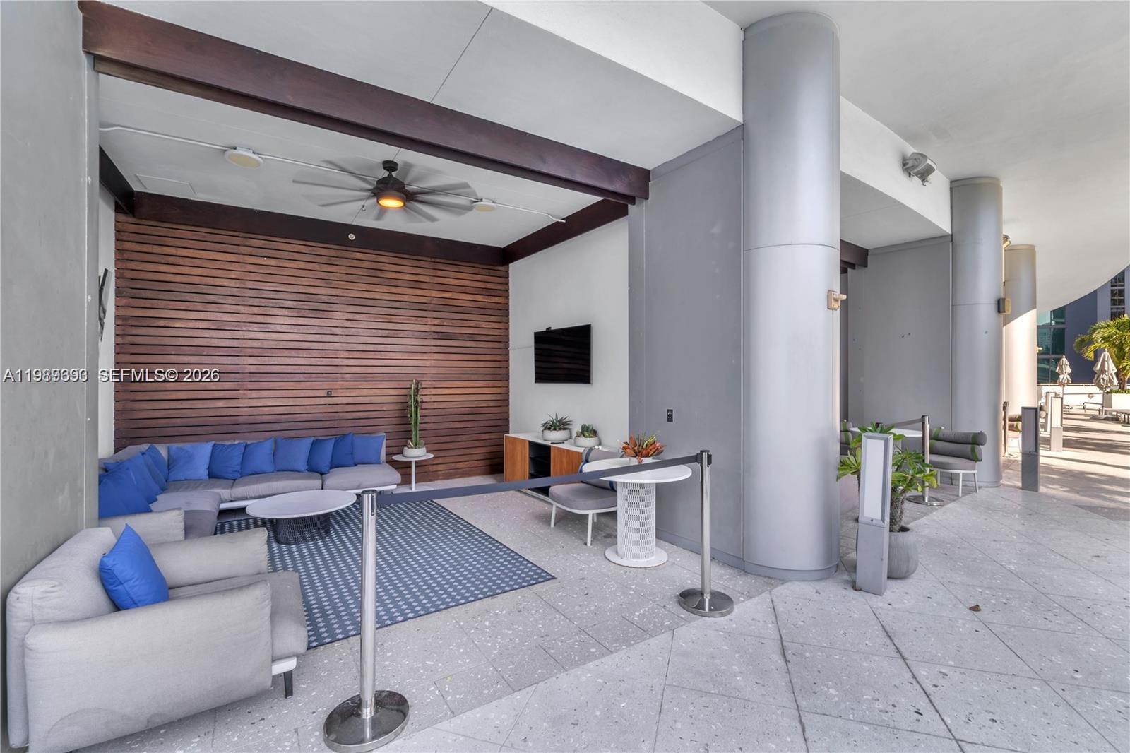 200 Biscayne Boulevard Way # 3707