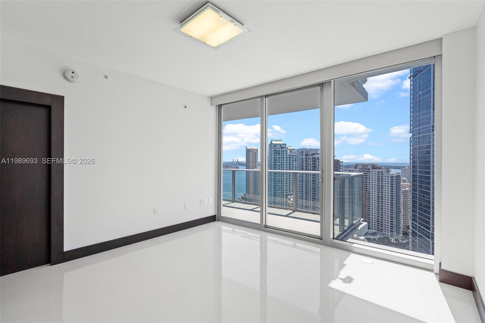200 Biscayne Boulevard Way # 3707