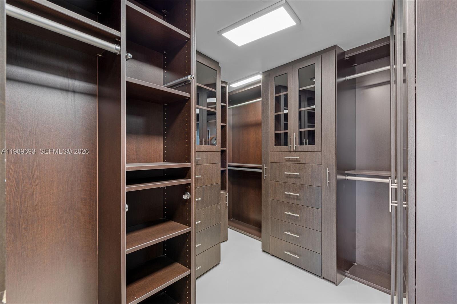 200 Biscayne Boulevard Way # 3707