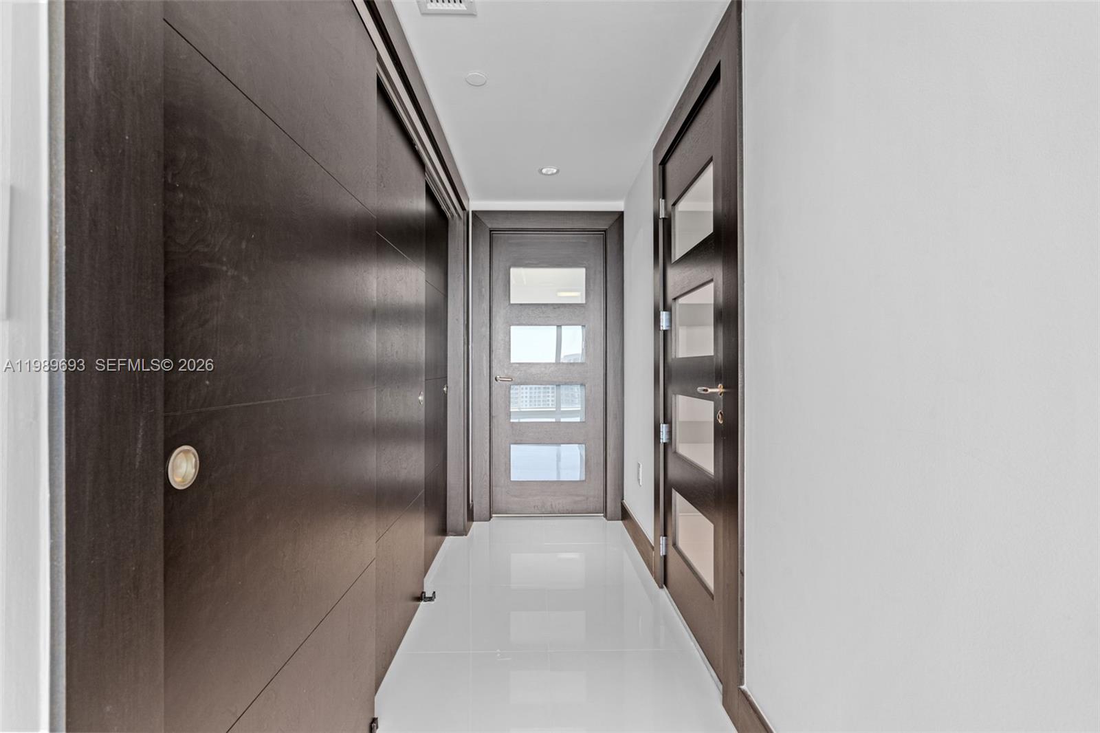 200 Biscayne Boulevard Way # 3707