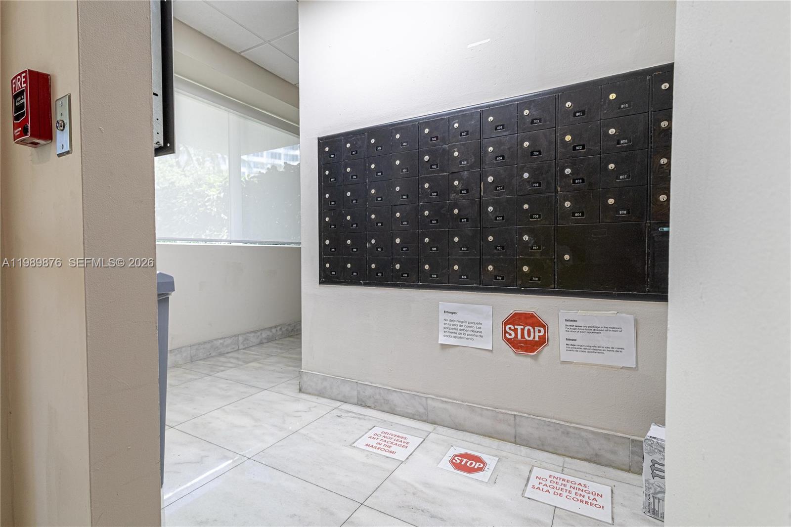 1035 West Ave Unit: PH02