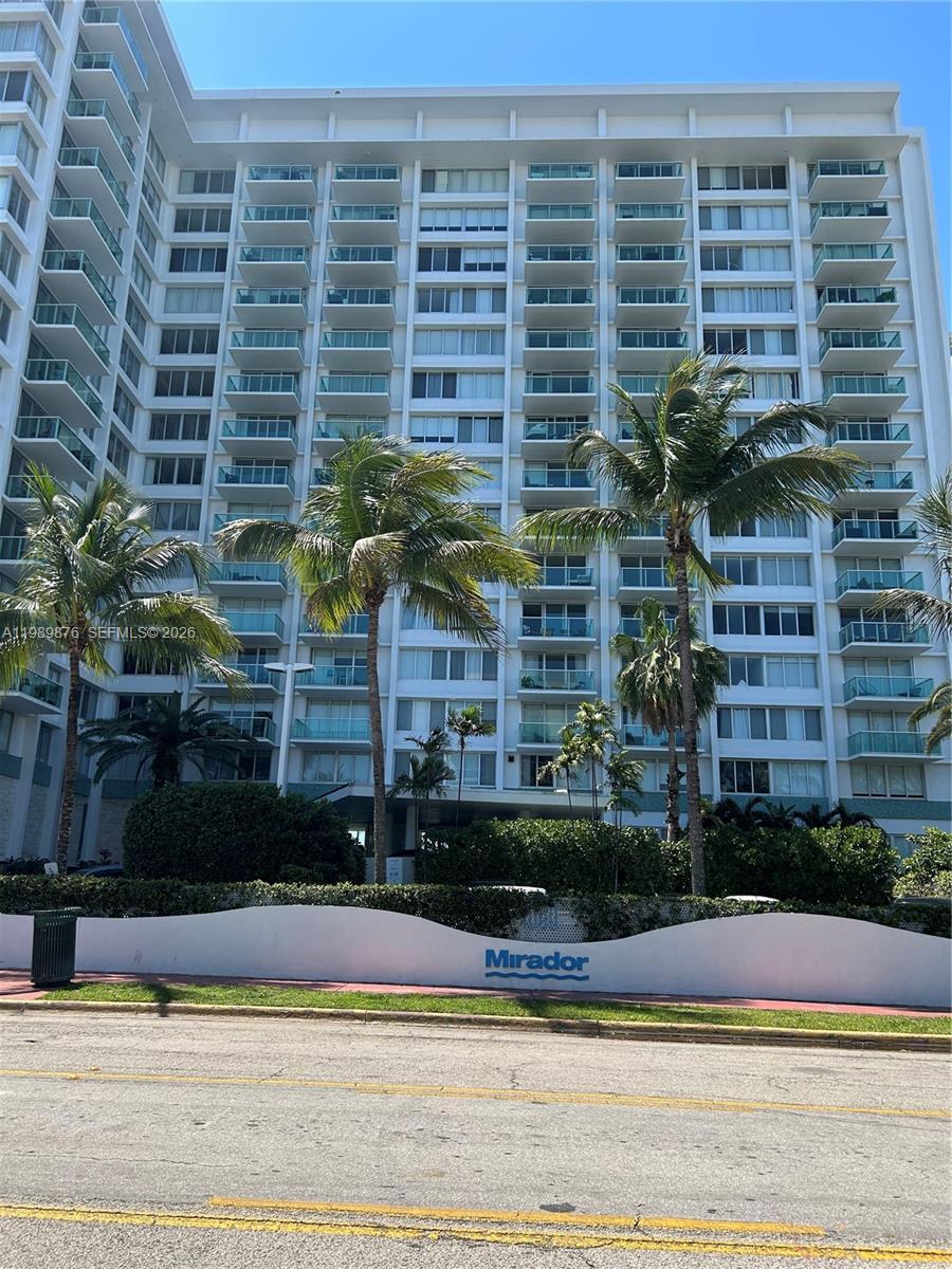 1035 West Ave Unit: PH02