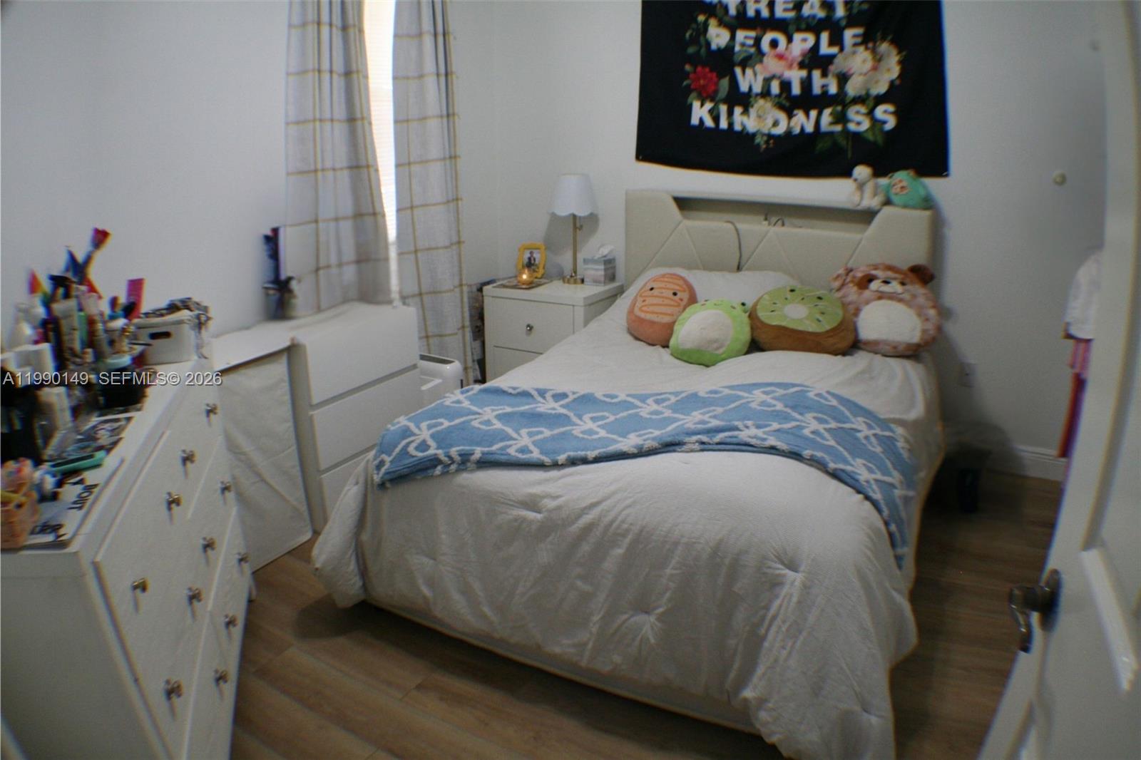 4964 SW 128th Ave