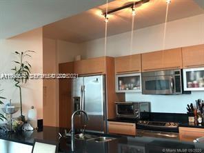 951 Brickell Ave # 2507