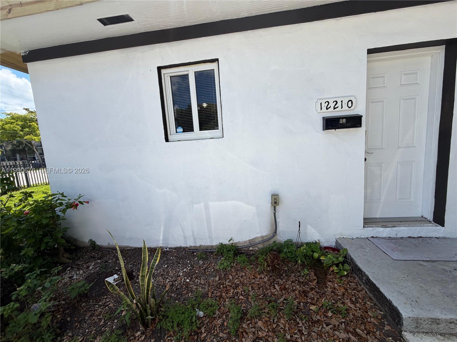 12210 NE 14th Ave # 12210