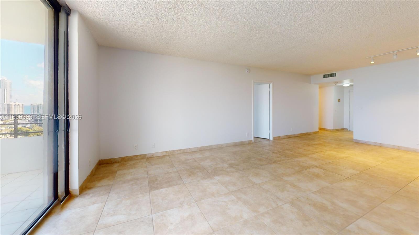 2500 PARKVIEW DR # 1909