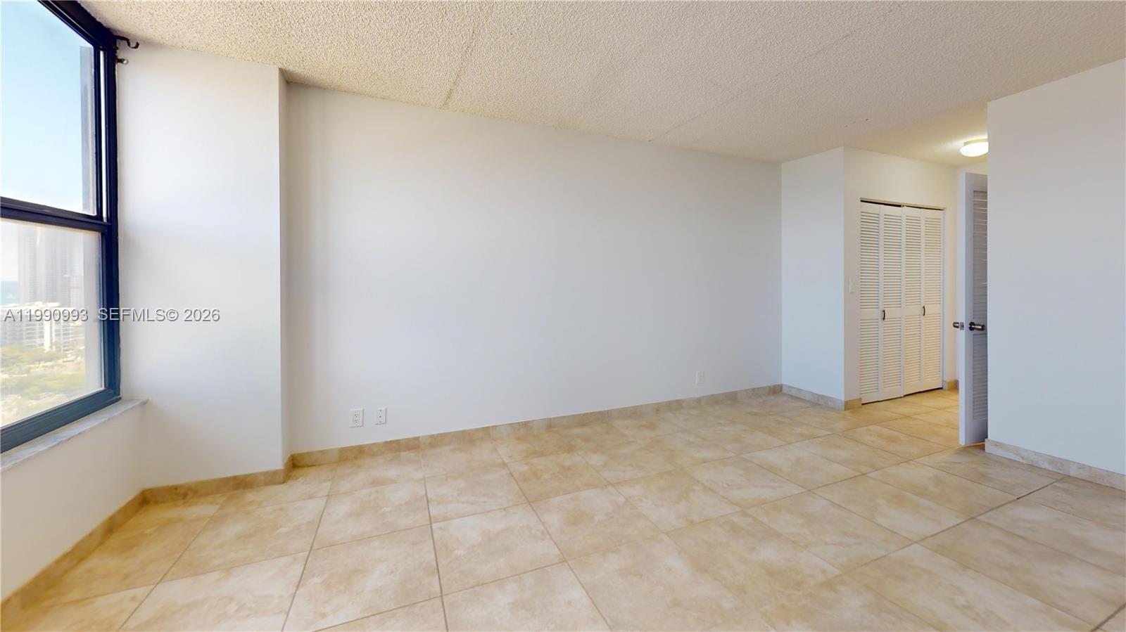2500 PARKVIEW DR # 1909